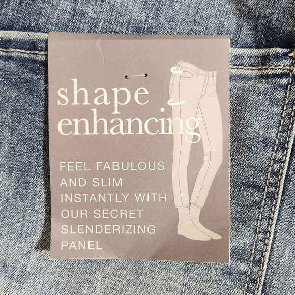 Cato Womens Skinny Crop Jeans Plus Size 22W High Rise Shape Enhancing Panel NWT - Picture 5 of 8